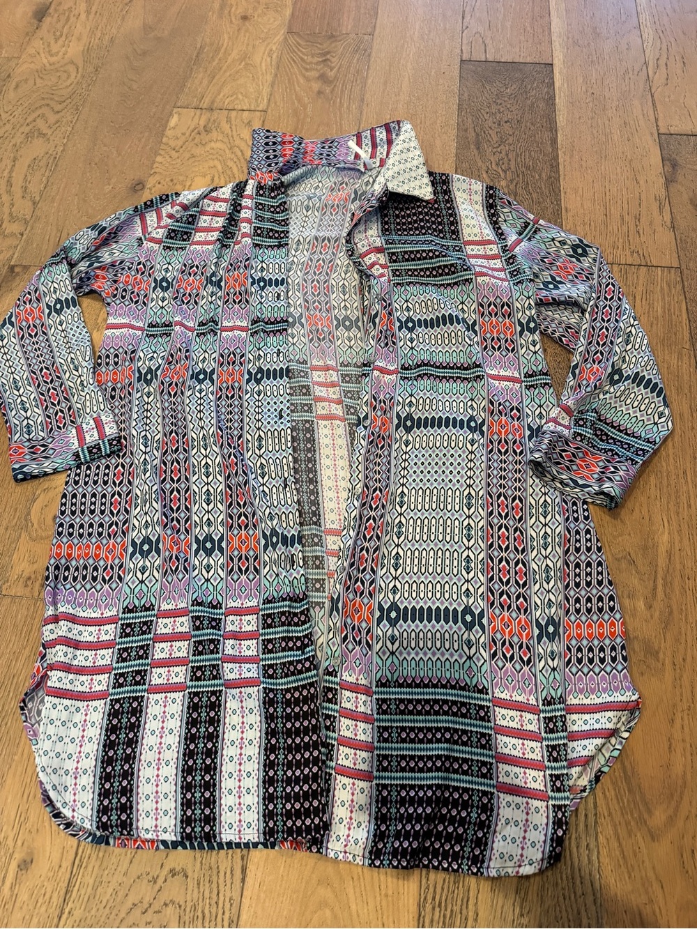 Patterned Buttoned Nightgown
